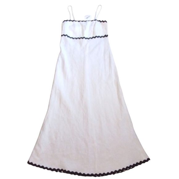 White Linen Sleeveless Maxi Dress with Black Trim Giselle By Isilis - Picture 10 of 10